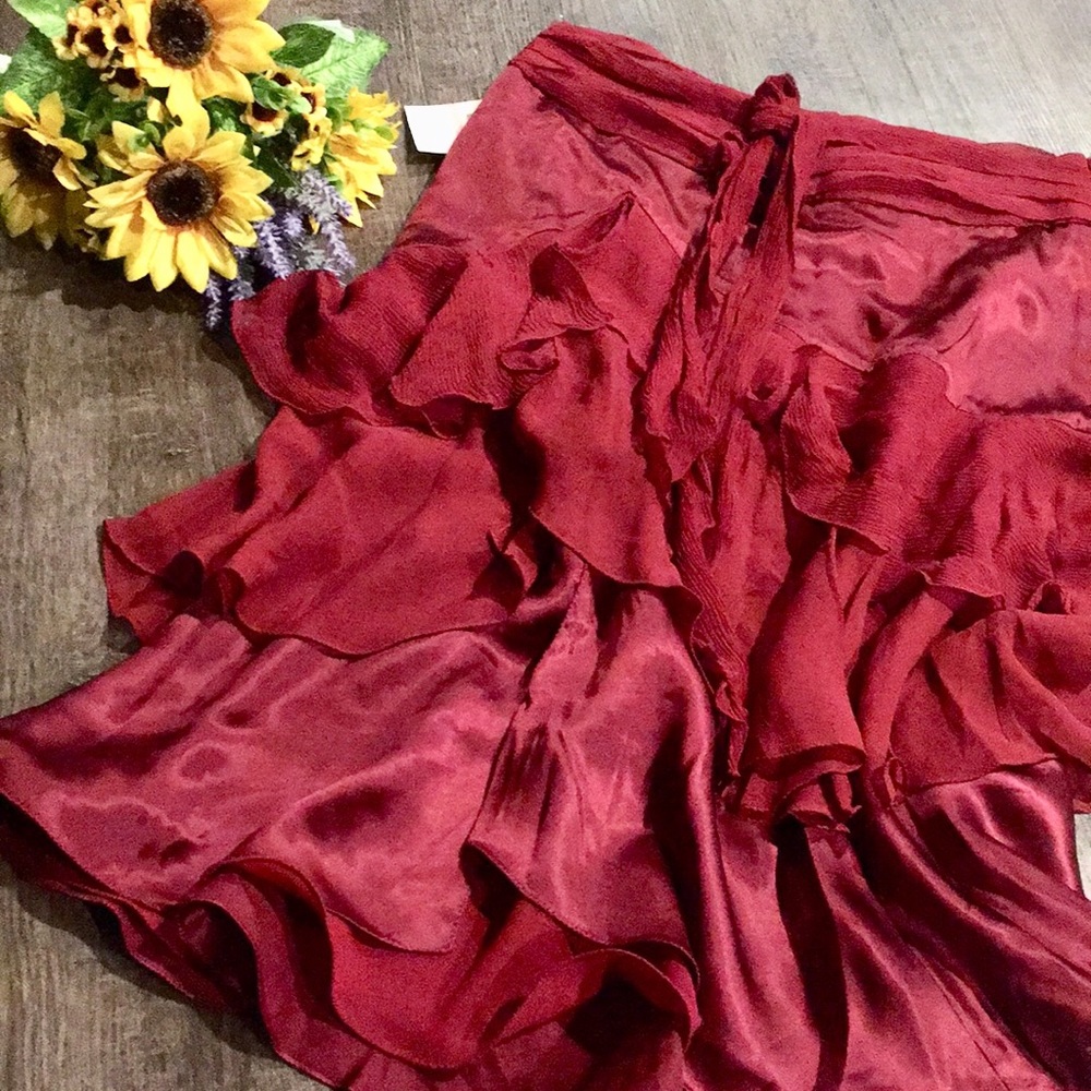 🔥FLASH SALE!🔥 The Limited Tiered Ruffled Skirt